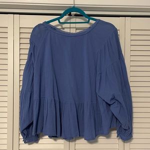 Free People long sleeve keyhole back top